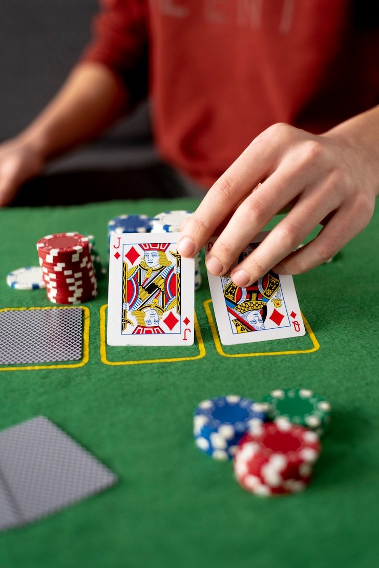 Studio Live Baccarat qq88asia dengan dealer profesional dan multi-kamera